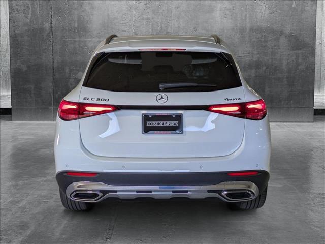 new 2025 Mercedes-Benz GLC 300 car, priced at $53,195