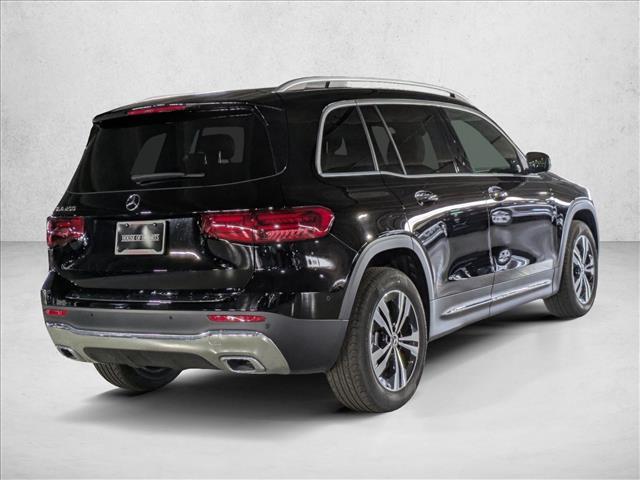 new 2025 Mercedes-Benz GLB 250 car, priced at $47,145