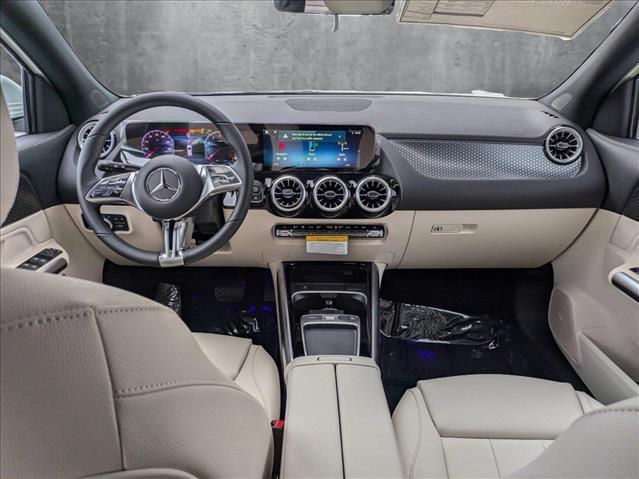 new 2025 Mercedes-Benz GLA 250 car, priced at $45,545