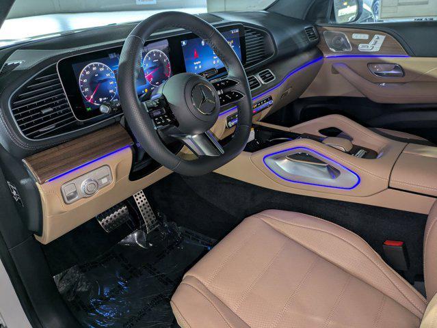 new 2025 Mercedes-Benz GLS 580 car, priced at $119,110