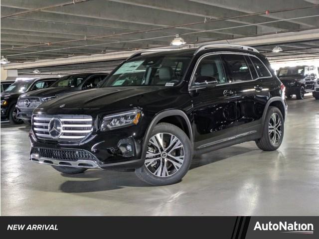 new 2025 Mercedes-Benz GLB 250 car, priced at $51,095