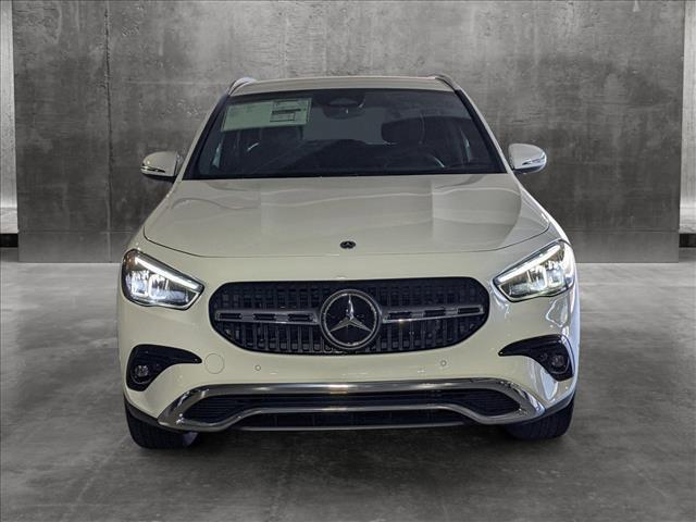 new 2025 Mercedes-Benz GLA 250 car, priced at $44,620