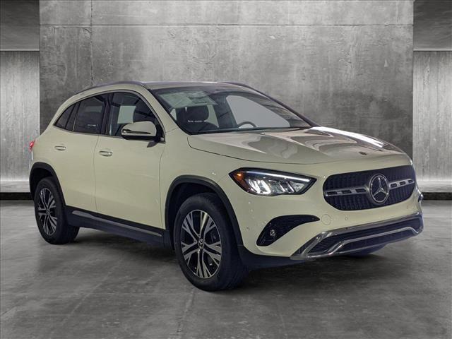 new 2025 Mercedes-Benz GLA 250 car, priced at $44,620