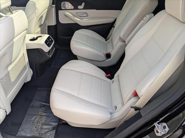 new 2025 Mercedes-Benz GLS 450 car, priced at $95,970