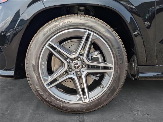 new 2025 Mercedes-Benz GLS 450 car, priced at $95,970