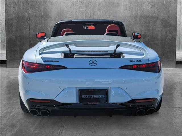 new 2025 Mercedes-Benz AMG SL 43 car, priced at $120,320