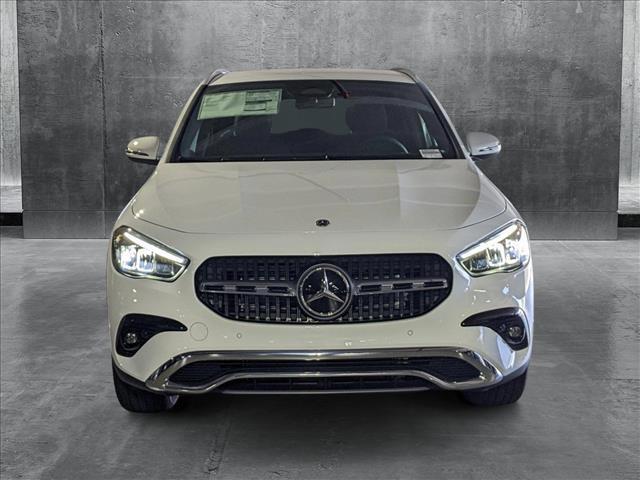 new 2025 Mercedes-Benz GLA 250 car, priced at $44,310