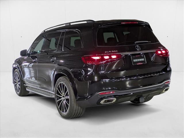 new 2026 Mercedes-Benz GLS 580 car, priced at $121,115