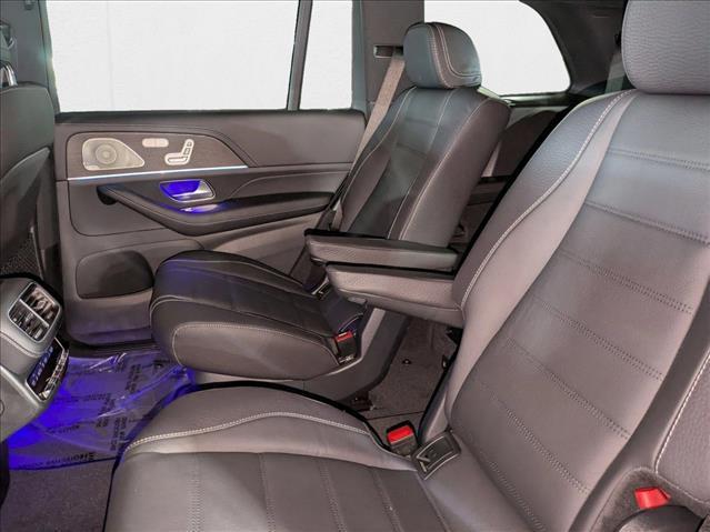 new 2026 Mercedes-Benz GLS 580 car, priced at $121,115