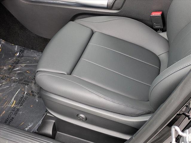 new 2025 Mercedes-Benz GLA 250 car, priced at $45,845