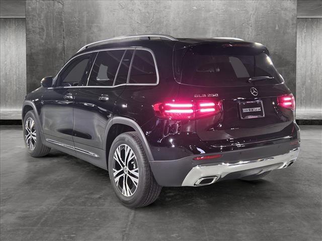 new 2024 Mercedes-Benz GLB 250 car, priced at $49,515