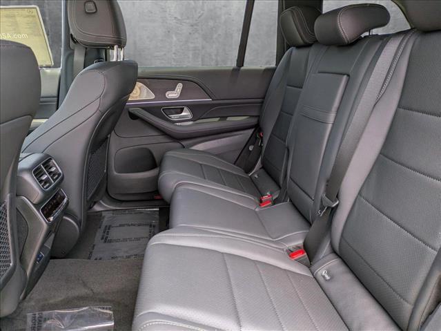 new 2025 Mercedes-Benz GLS 450 car, priced at $99,340