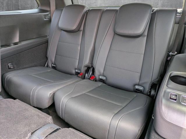 new 2025 Mercedes-Benz GLS 450 car, priced at $99,340