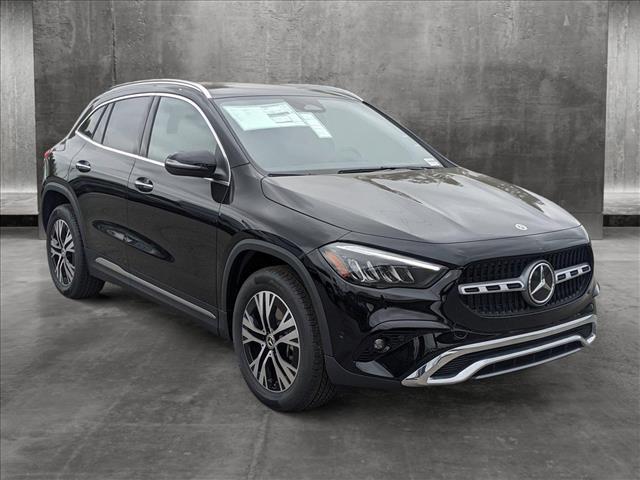 new 2024 Mercedes-Benz GLA 250 car, priced at $43,935