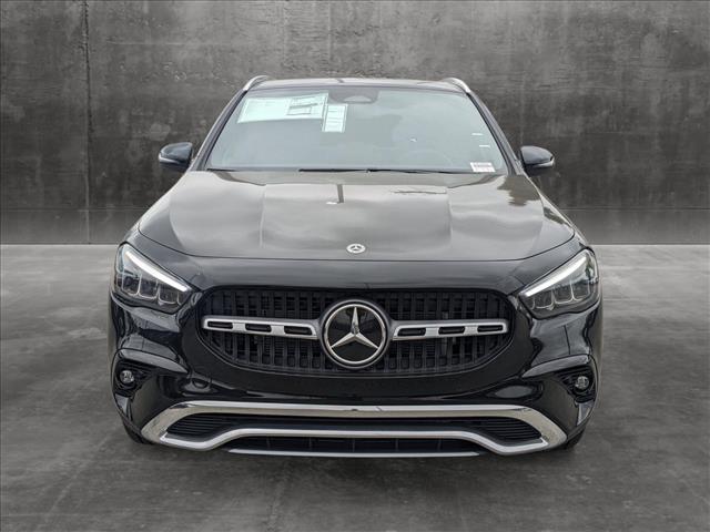 new 2024 Mercedes-Benz GLA 250 car, priced at $43,935