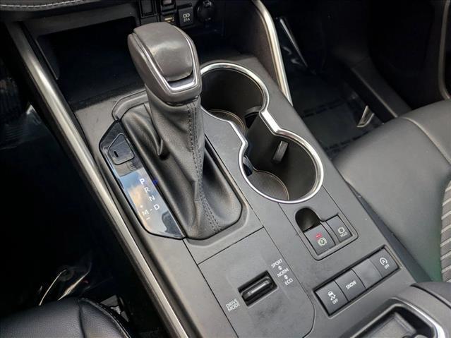 used 2021 Toyota Highlander car, priced at $29,999