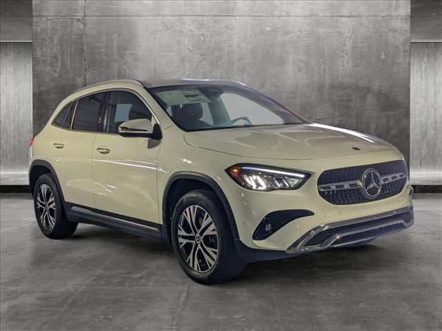 new 2025 Mercedes-Benz GLA 250 car, priced at $44,310