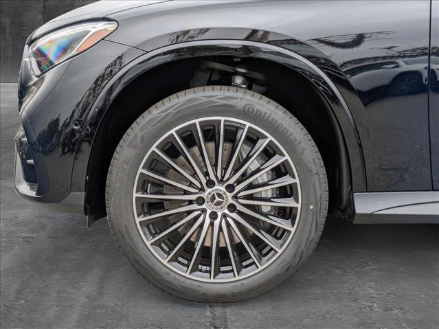 new 2025 Mercedes-Benz GLC 300 car, priced at $65,305