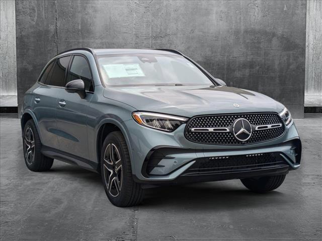 new 2025 Mercedes-Benz GLC 300 car, priced at $55,490