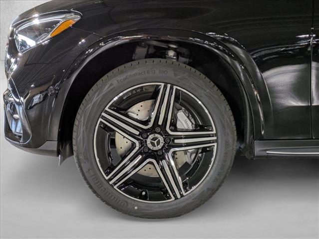 new 2026 Mercedes-Benz GLC 300 car, priced at $60,260