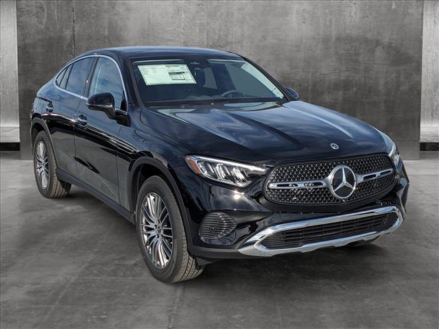 new 2025 Mercedes-Benz GLC 300 car, priced at $61,305