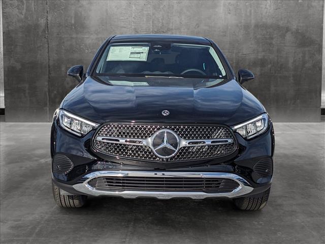 new 2025 Mercedes-Benz GLC 300 car, priced at $61,305