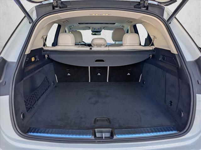 used 2025 Mercedes-Benz GLE 350 car, priced at $55,977