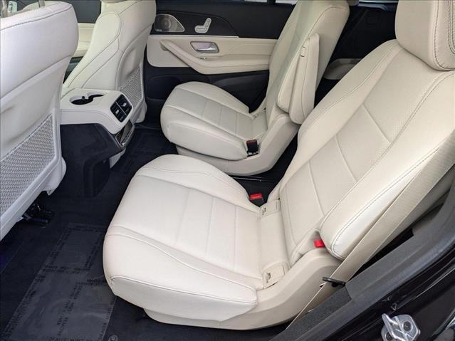 new 2025 Mercedes-Benz GLS 450 car, priced at $95,970