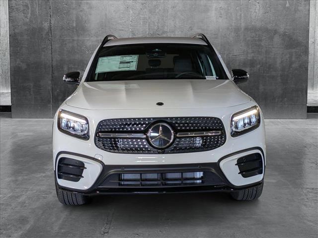 new 2025 Mercedes-Benz GLB 250 car, priced at $51,975