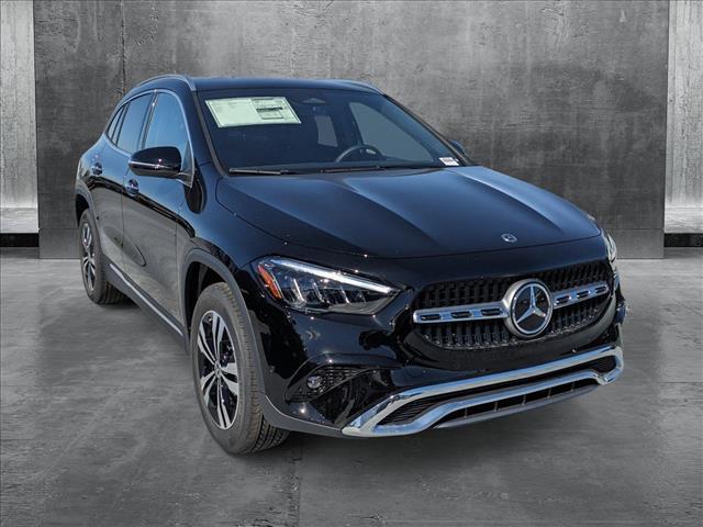 new 2025 Mercedes-Benz GLA 250 car, priced at $44,345