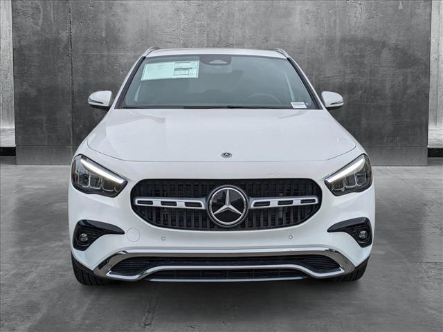 new 2025 Mercedes-Benz GLA 250 car, priced at $46,075