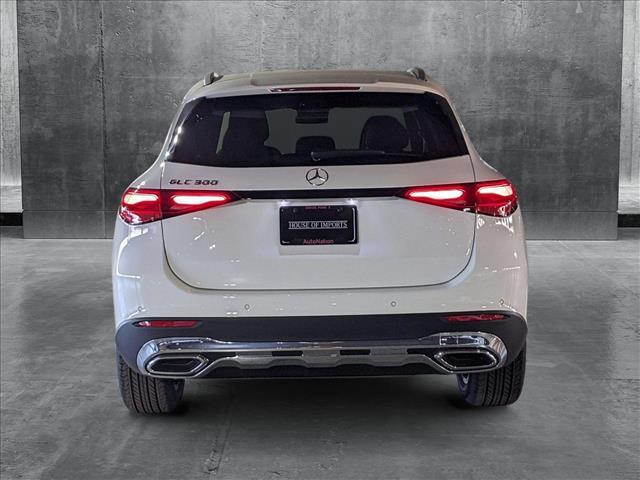 new 2025 Mercedes-Benz GLC 300 car, priced at $51,195