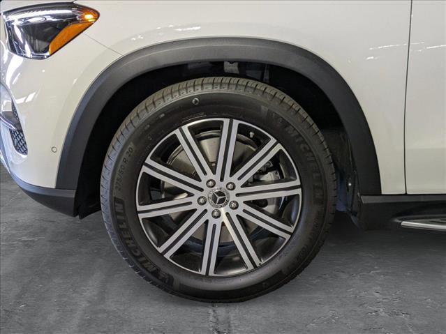 new 2025 Mercedes-Benz GLE 450 car, priced at $77,780