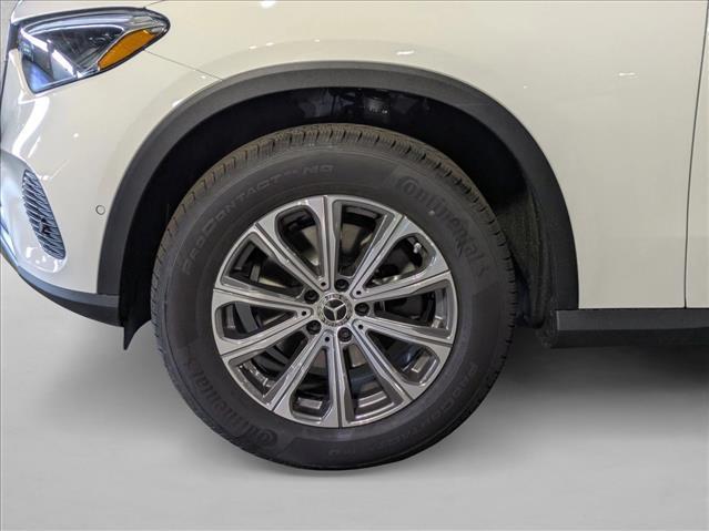 new 2025 Mercedes-Benz GLC 300 car, priced at $51,880