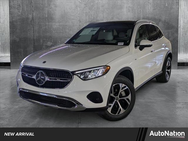 new 2025 Mercedes-Benz GLC 350e car, priced at $65,340
