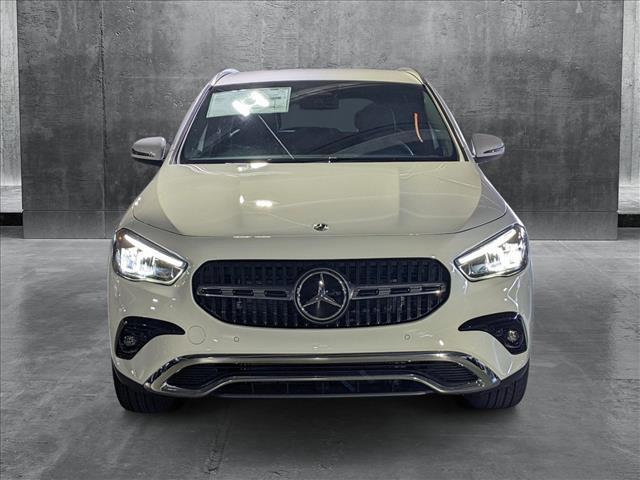 new 2025 Mercedes-Benz GLA 250 car, priced at $44,310