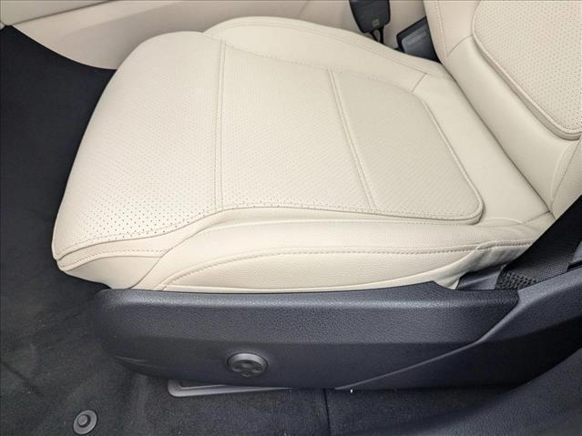 new 2025 Mercedes-Benz GLC 300 car, priced at $51,935