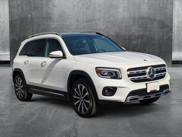 used 2022 Mercedes-Benz GLB 250 car, priced at $27,833