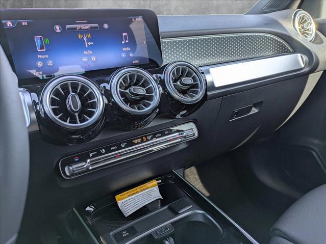 new 2025 Mercedes-Benz GLB 250 car, priced at $48,490