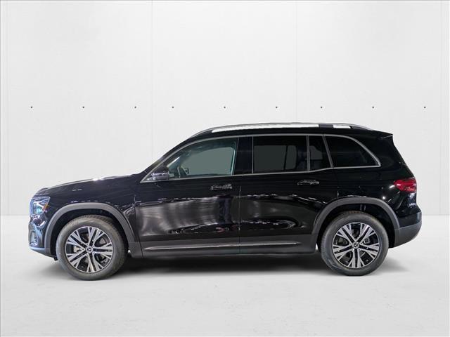 new 2025 Mercedes-Benz GLB 250 car, priced at $47,145