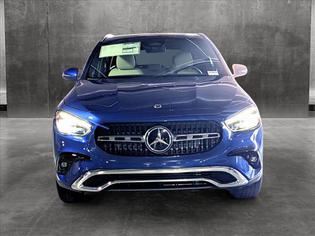 new 2025 Mercedes-Benz GLA 250 car, priced at $45,560