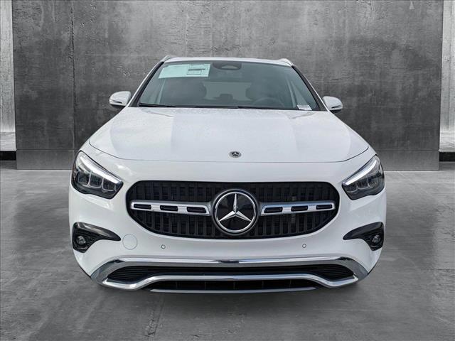 new 2025 Mercedes-Benz GLA 250 car, priced at $44,945