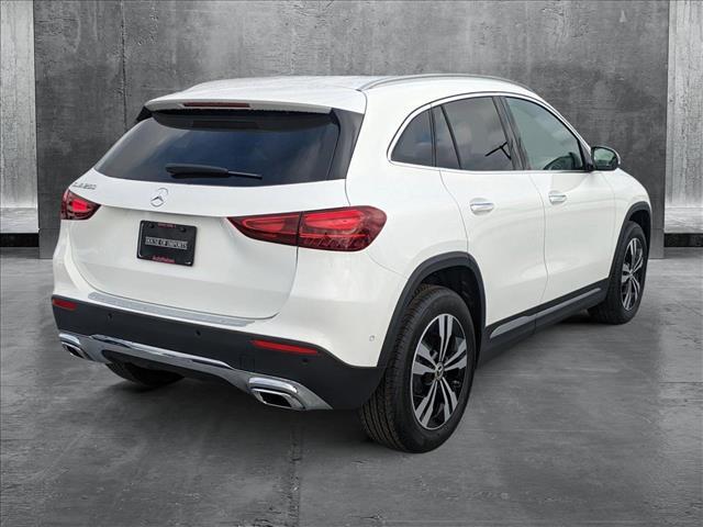 new 2025 Mercedes-Benz GLA 250 car, priced at $44,945