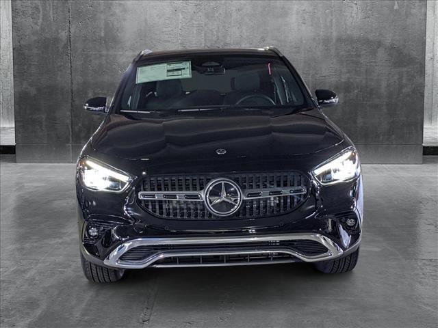 new 2025 Mercedes-Benz GLA 250 car, priced at $44,310