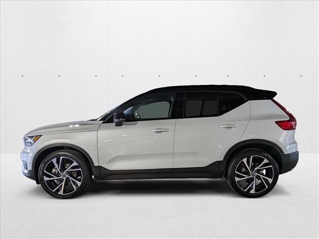 used 2020 Volvo XC40 car, priced at $24,353