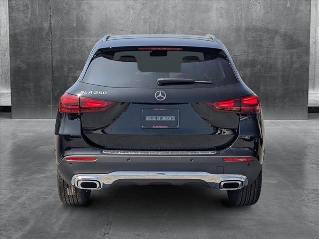 new 2025 Mercedes-Benz GLA 250 car, priced at $46,670