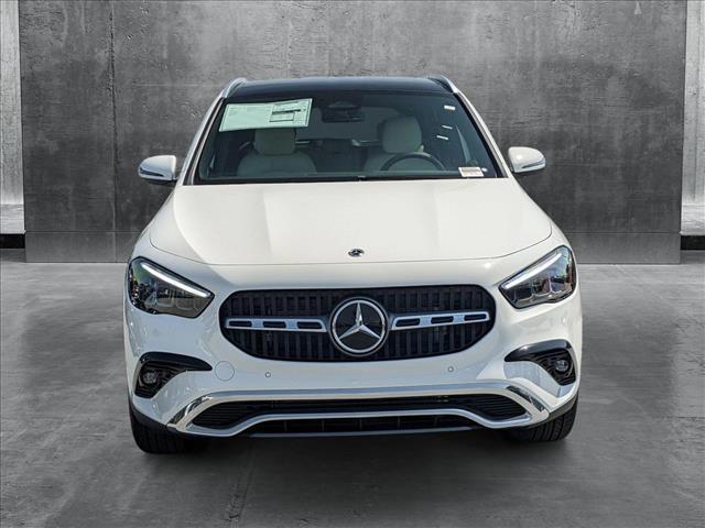 new 2025 Mercedes-Benz GLA 250 car, priced at $45,650