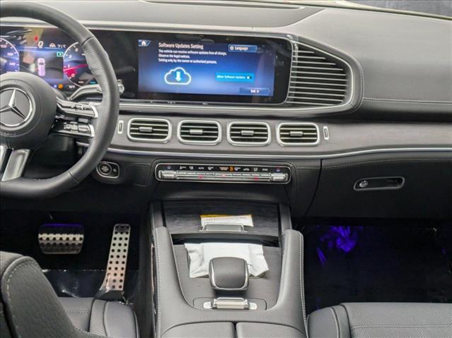 new 2025 Mercedes-Benz GLS 580 car, priced at $119,690