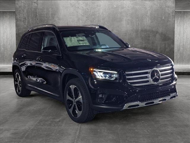 new 2024 Mercedes-Benz GLB 250 car, priced at $53,815