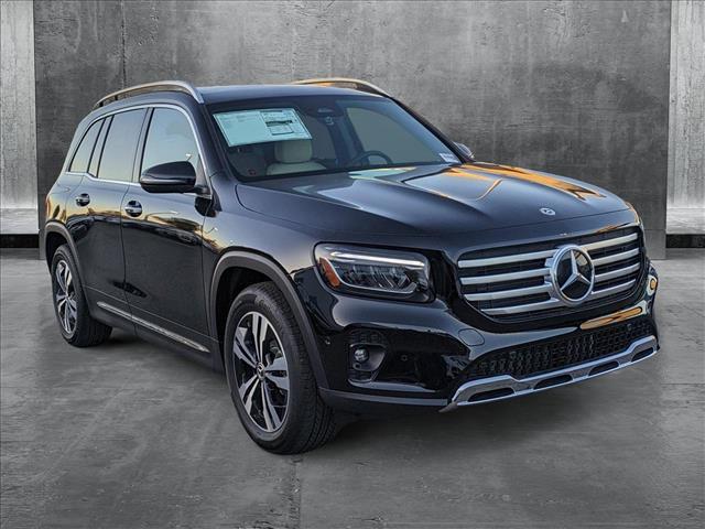 new 2025 Mercedes-Benz GLB 250 car, priced at $48,450